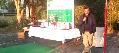 Mr J Kohli addressing participating golfers